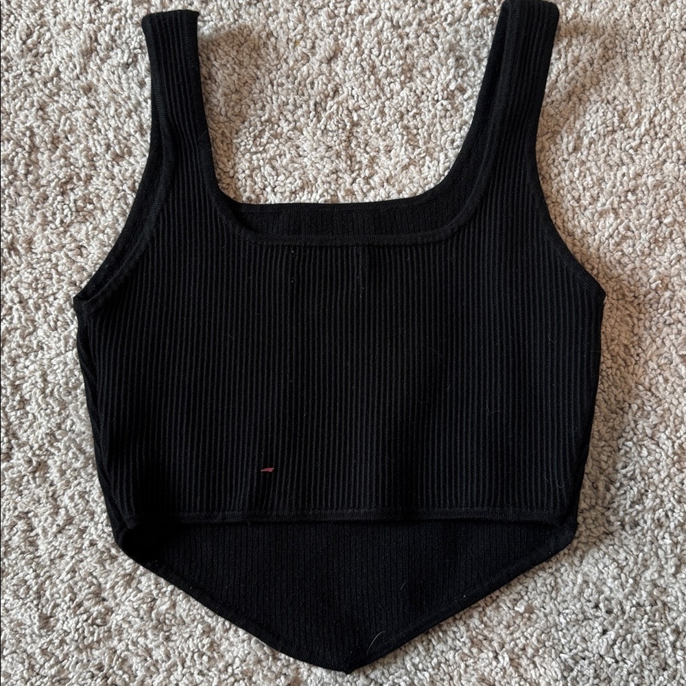 Black Ribbed Square-Neck Crop Tank Top - Picture 4 of 4
